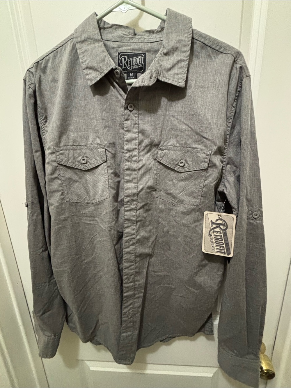Retrofit Men's Casual Button-Down Shirt in Gray
